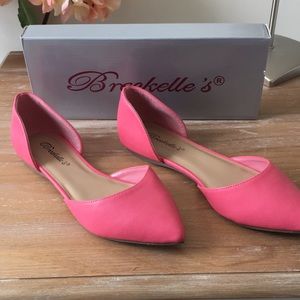 Pink pointed flats - Never Worn in box